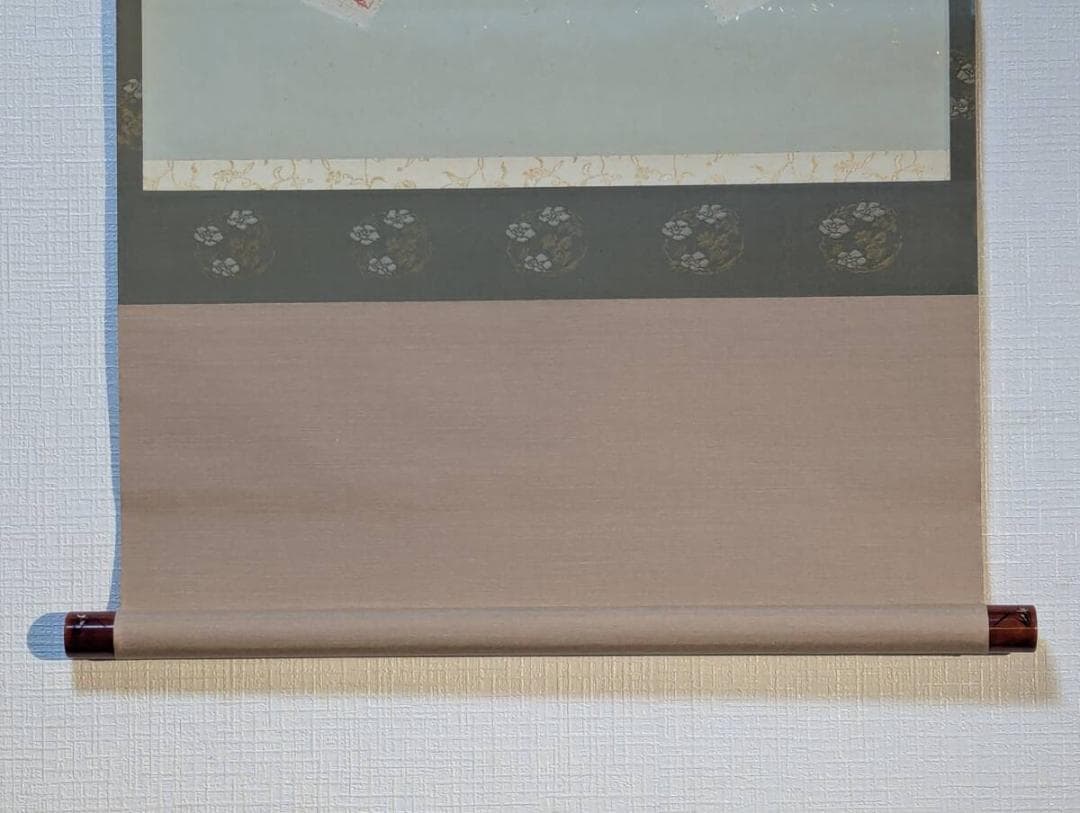 真作】掛軸 扇面和歌書 気品ある金砂子装飾 雅趣溢れる一品 T123