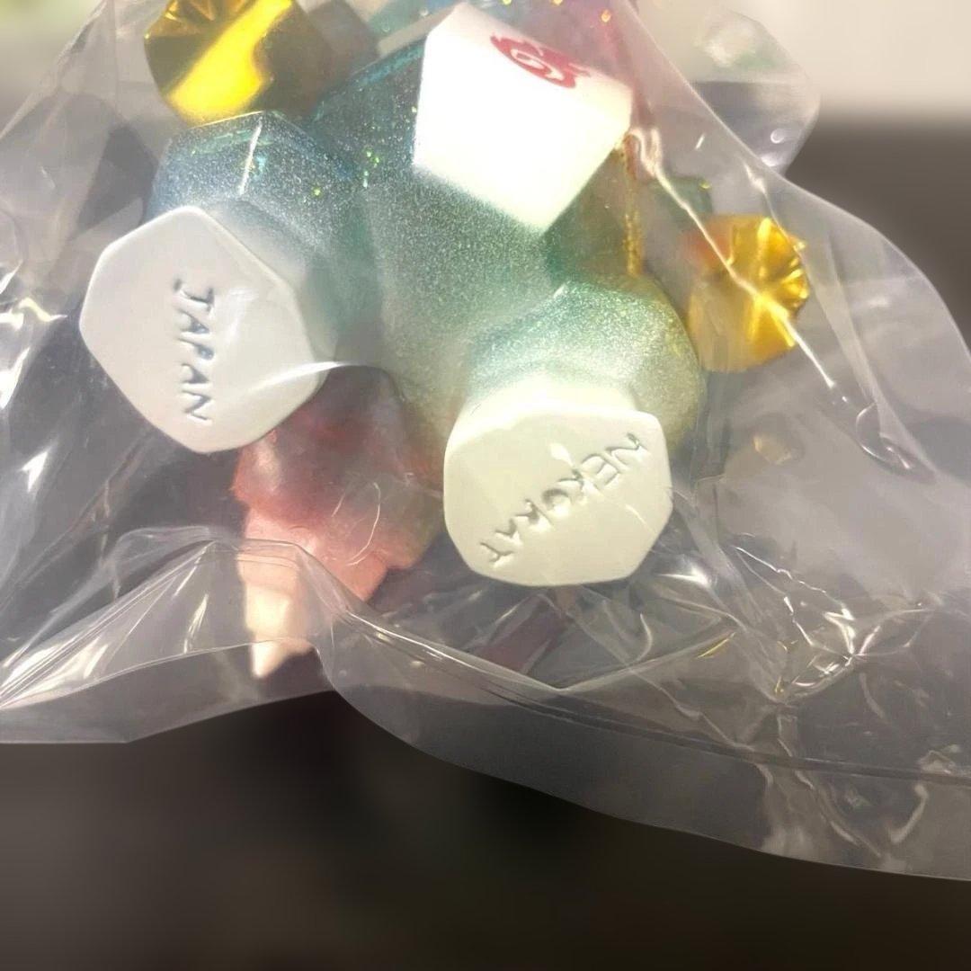 未開封】nekorat ドラポリゴン(墓場のクリアレインボーVer.）ソフビ