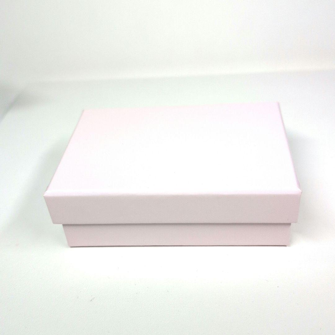 k14wgオニキスピアスホワイト 揺れるピアス k14ホワイト 自分へのご褒美！