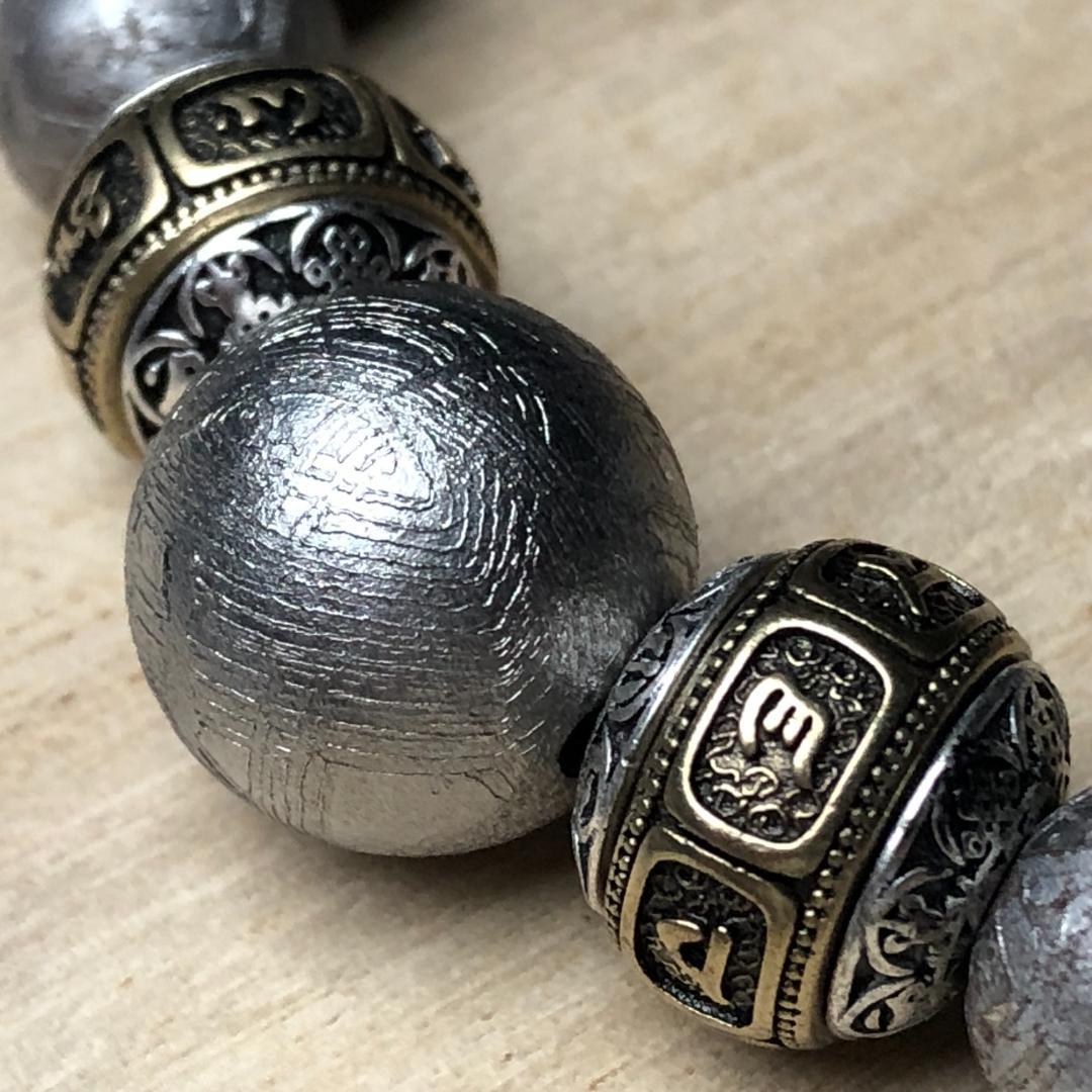 隕石 鉄隕石 アルタイ隕石 ムオニオナルスタ隕石 ブレスレット 重さ77g