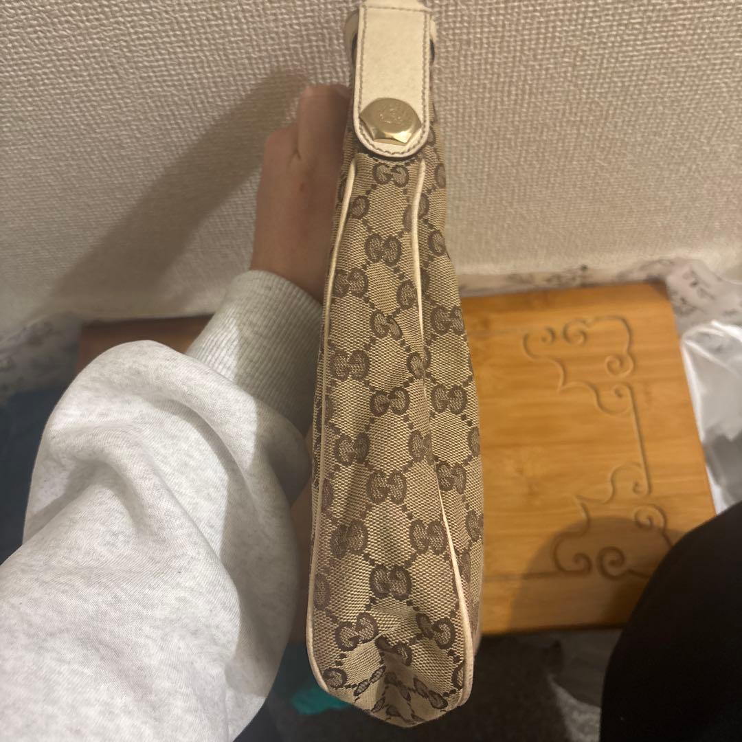 P*e様 Gucci ショルダーバッグ ベージュとブラウン