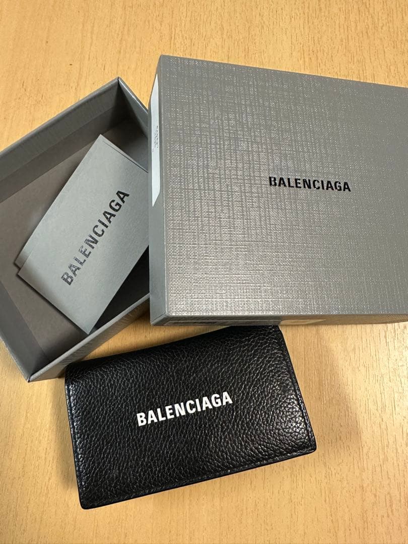 BALENCIAGA ブラック レザー キーケース