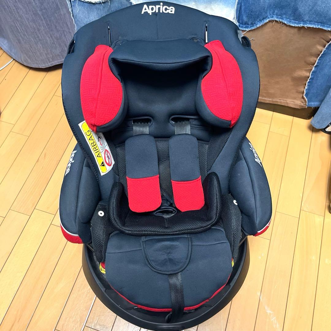 Aprica Fladea grow チャイルドシート