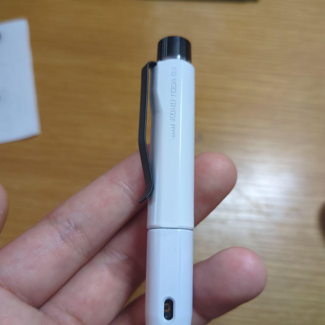 たた　クルトガDIVE　艶あり黒
