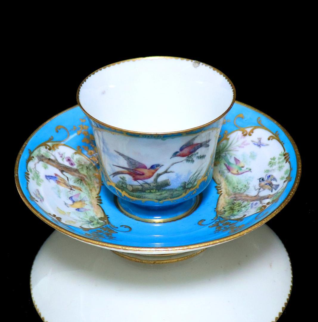 オールド・セーブル 美術館級 1764年 青地色絵金彩鳥図 カップ&ソーサー