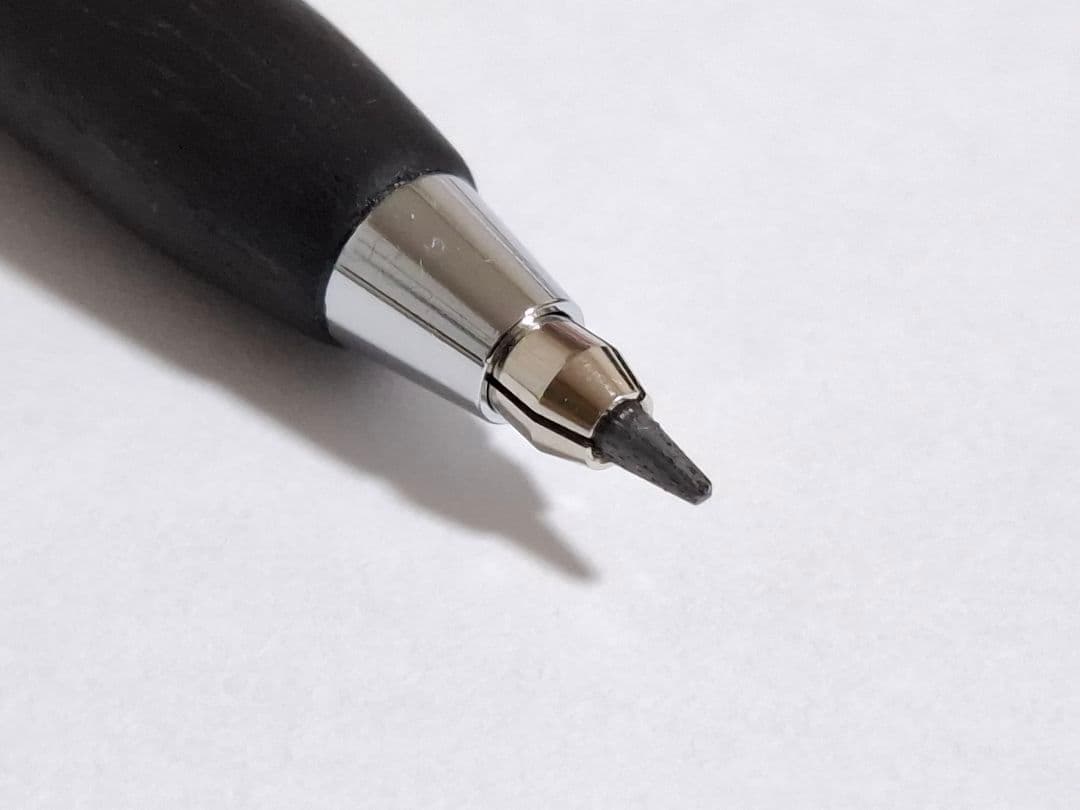 ほぼ未使用　ニコラス・ヘミングウェイ 2㎜　芯ホルダー　黒檀　エボニー　ケース付