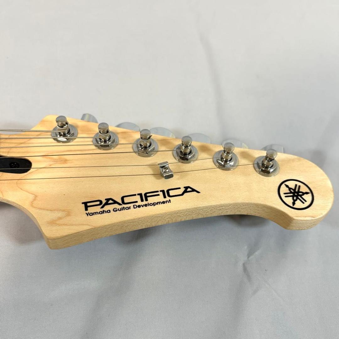 【美品】YAMAHA パシフィカ PACIFICA112V エレキギター　レッド