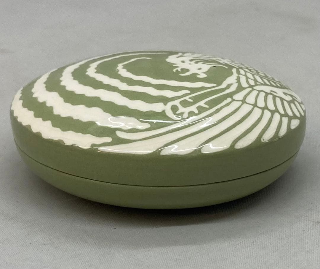 B158s 錦光山造 薄緑地白鳳凰図 香合 京焼 香道具 茶道具 箱