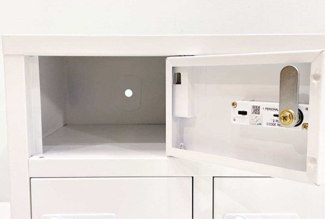 鍵付きロッカー