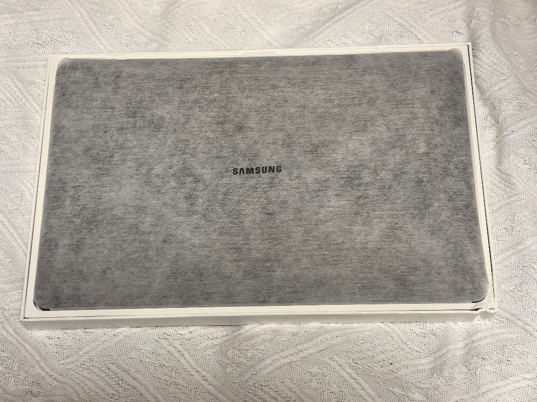 Galaxy Tab S8 5G SIMフリー（12GB / 256GB）韓国版 Buy Now the new