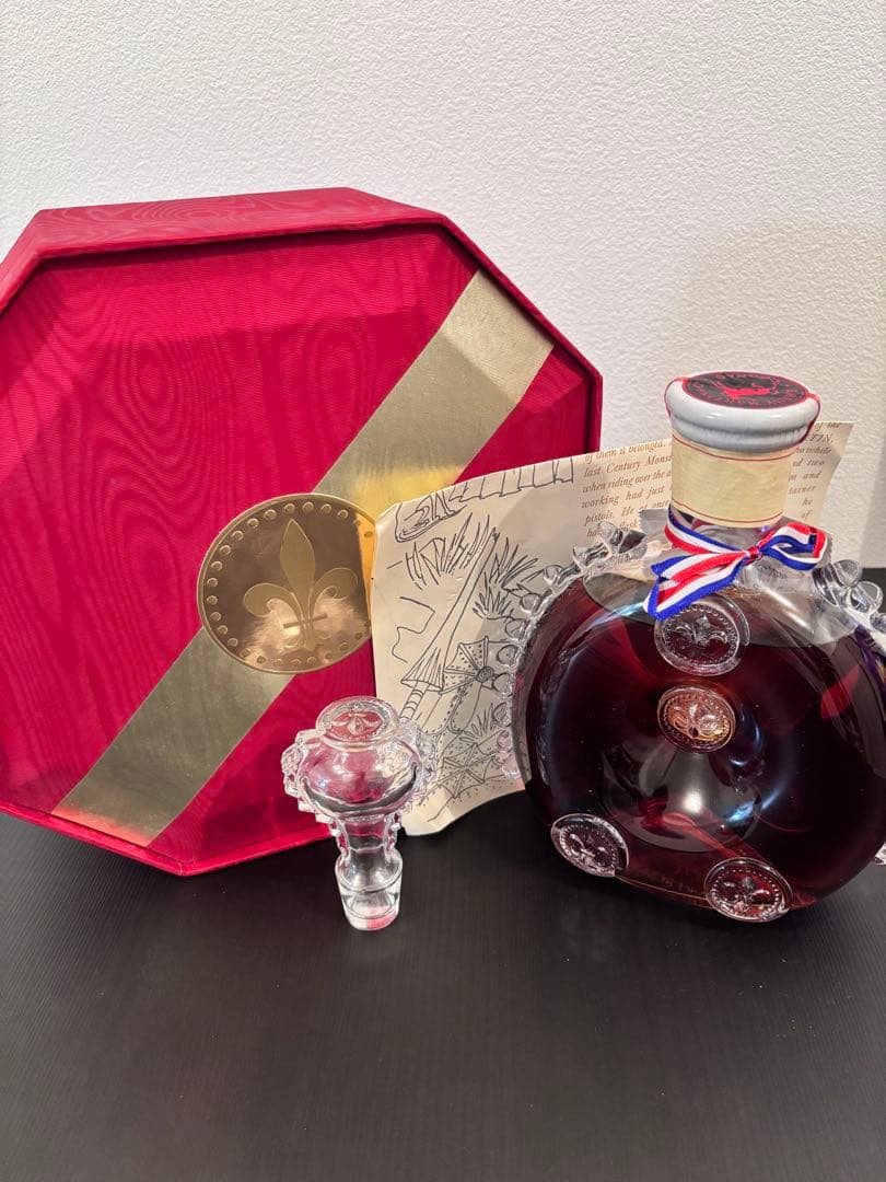 未開栓】レミーマルタン ルイ13世 ベリーオールド バカラボトル 付属品