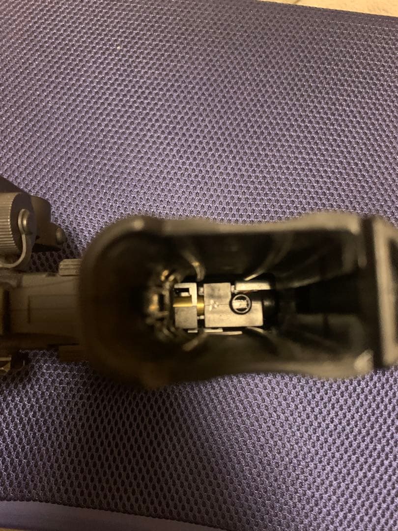 東京マルイ電動ガン MP7 ジャンク、メカボ割れ