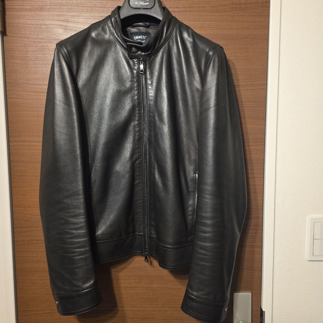 美品 emmeti Juri シングルライダースジャケット レザー 楽天市場】エンメティ 春秋冬 ユリ ラムナッパ チェラータ シングル