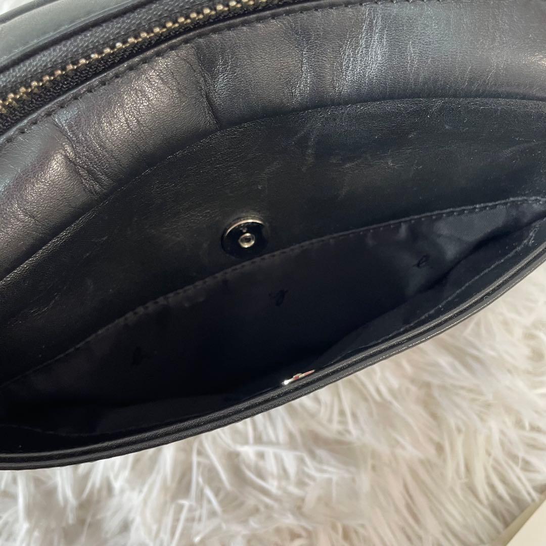 アニエスベー　レザー　アンジェル　ショルダーバッグ　カメラバッグ　牛革レザー