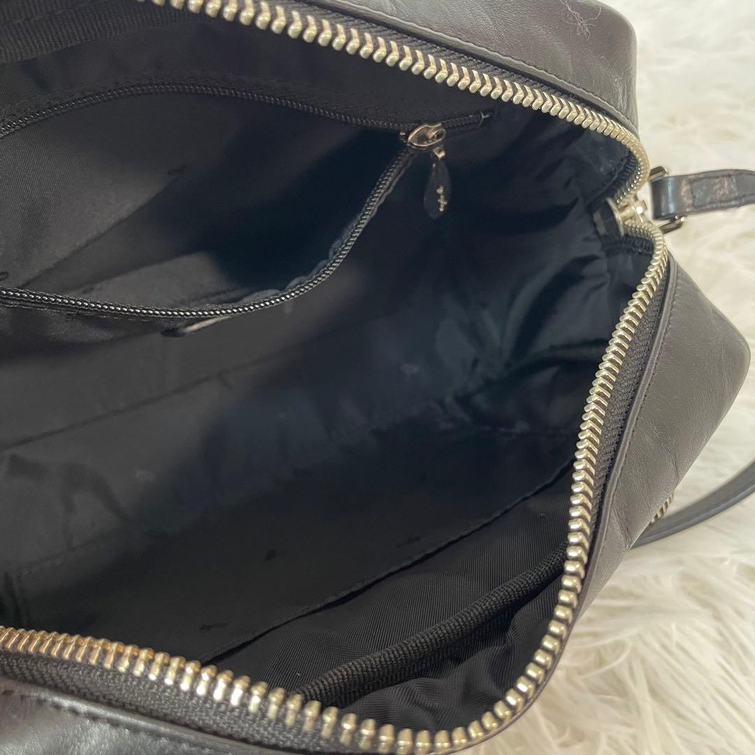 アニエスベー　レザー　アンジェル　ショルダーバッグ　カメラバッグ　牛革レザー