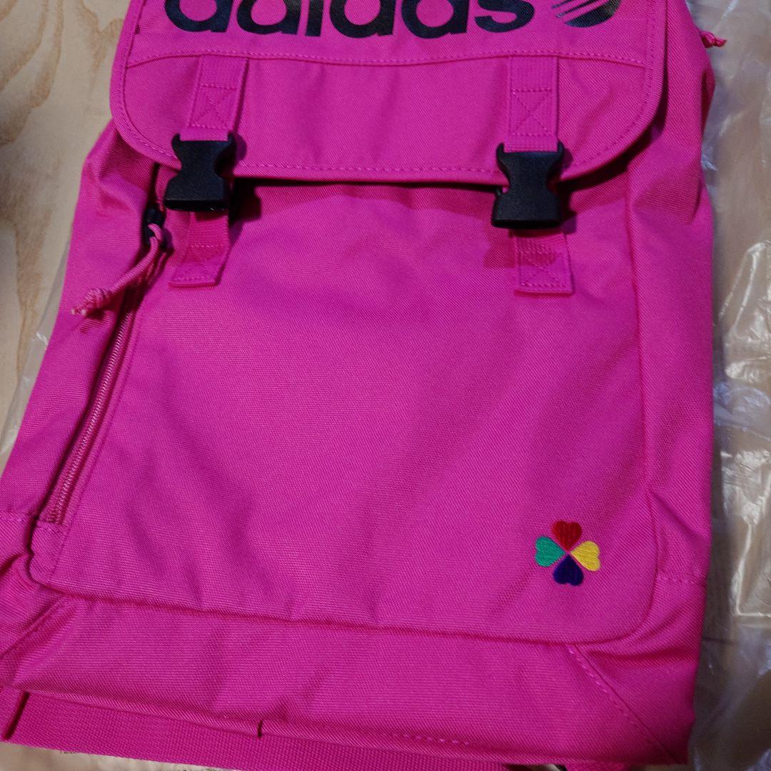 ももクロ ポシュレ 初代adidasリュック 佐々木彩夏 あーりん ピンク