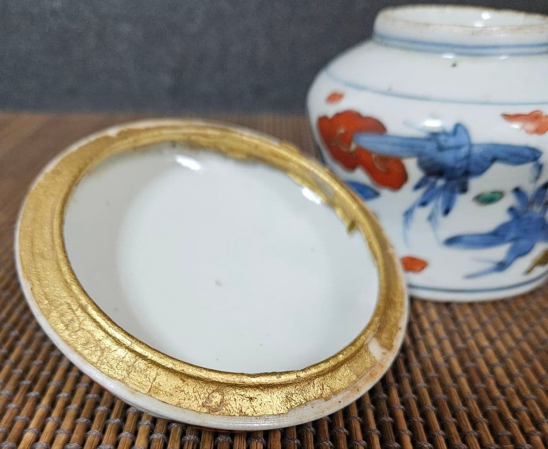 江戸時代後期 古伊万里 染錦 雲鶴 15羽図 蓋付 キャンディーポット