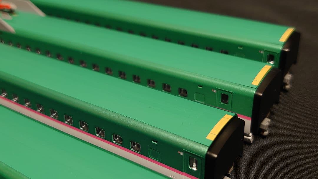 シ*ガ様 TOMIX　E5系　東北北海道新幹線　10両　加工品