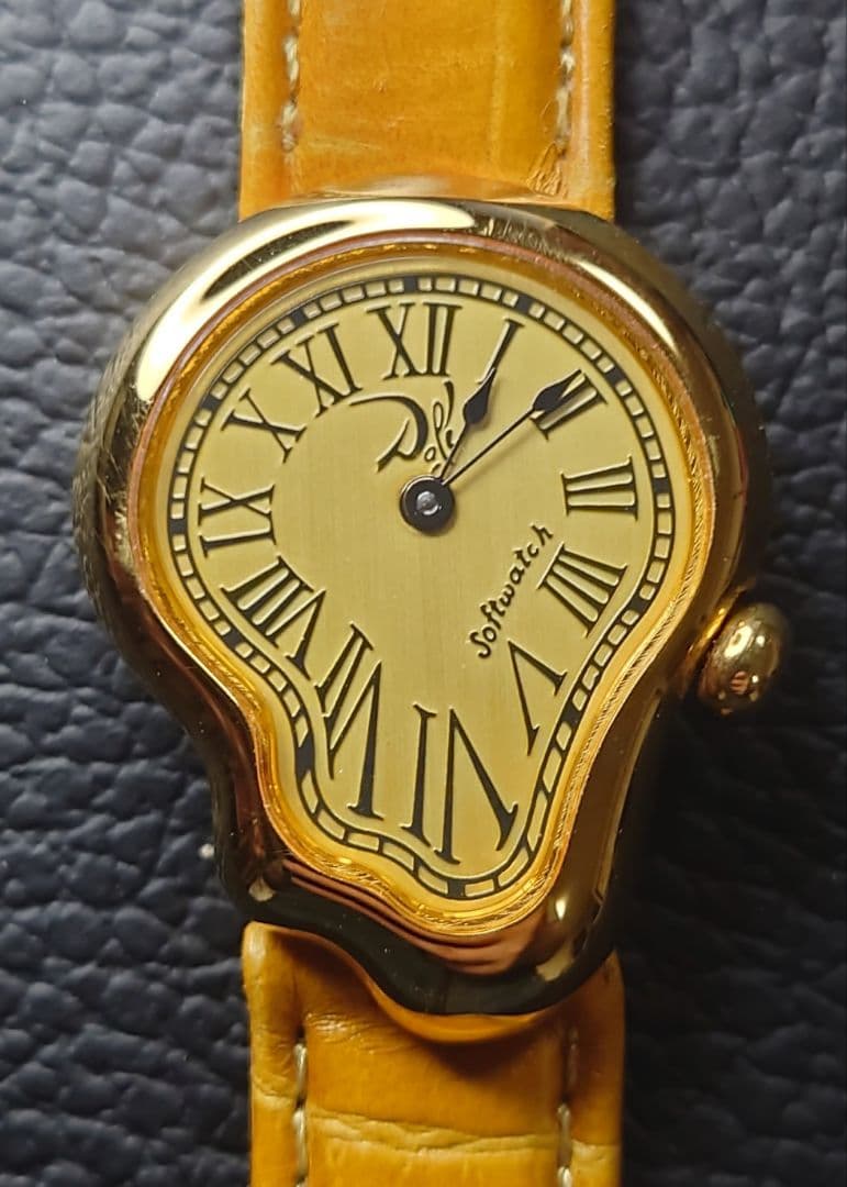 Salvador Dalí 腕時計 サルバドール ダリ 希少色？☆未使用☆