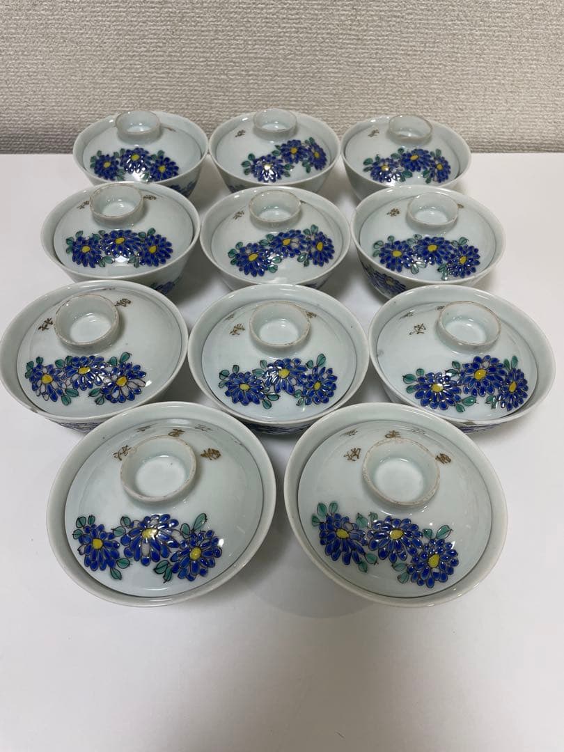 【現状品】白磁 茶碗 蓋付き椀 秋庭菊花香 花柄 レトロ アンティーク 11客 楽天市場】香 菊 窯の通販 【現状品】白磁 茶碗 蓋付き椀 秋庭菊花