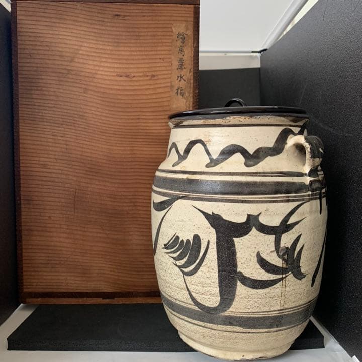 李朝時代　絵高麗　粉粧灰青沙器　鉄絵紋　水指　茶道具　壷　壺　花瓶　時代 李朝時代絵高麗粉粧灰青沙器鉄絵紋水指茶道具壷壺花瓶時代