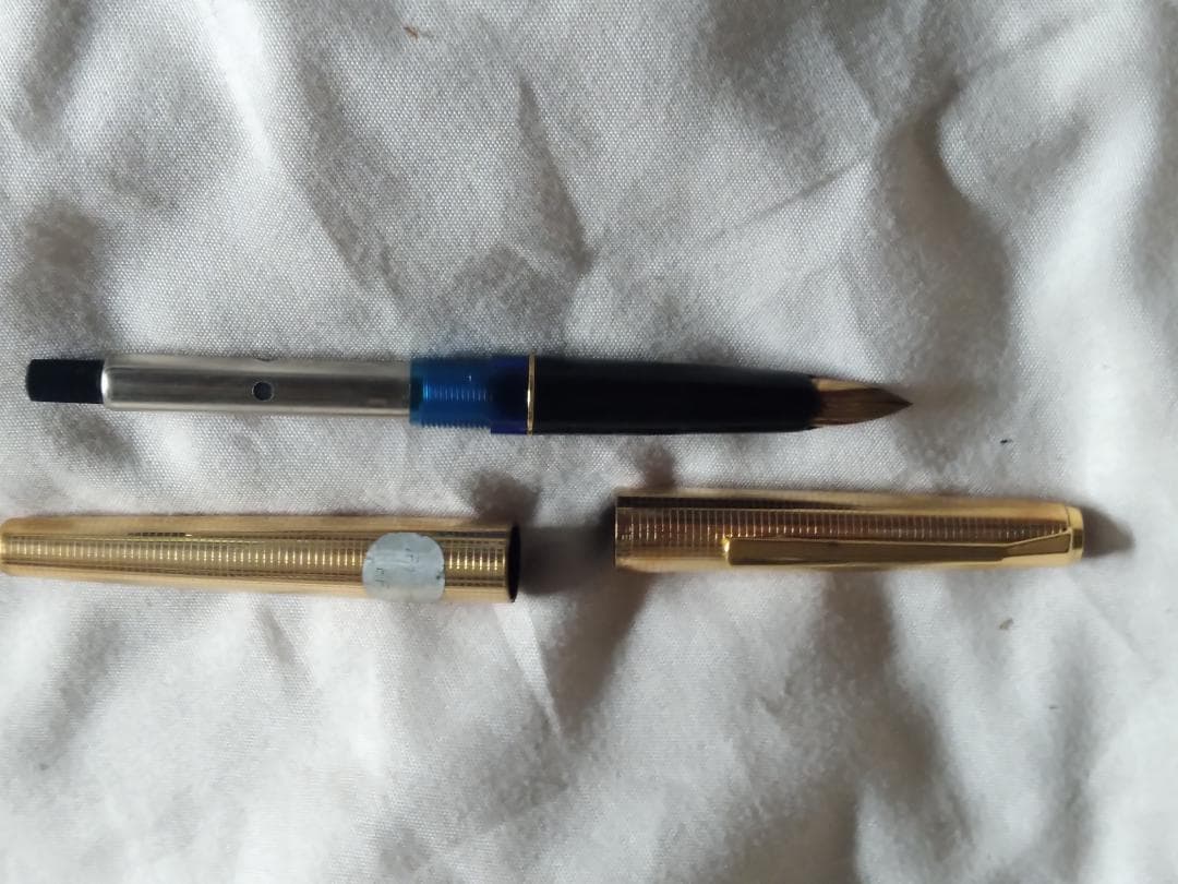 ペリカン P495 万年筆 金張り EF