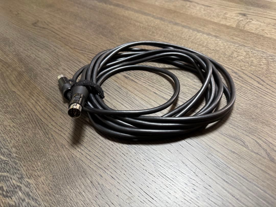 Roland GR-55 ギターシンセサイザー