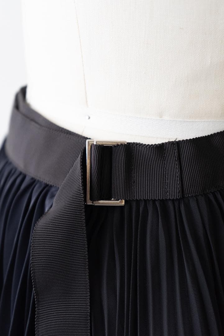 sacai サカイ プリーツ スカート