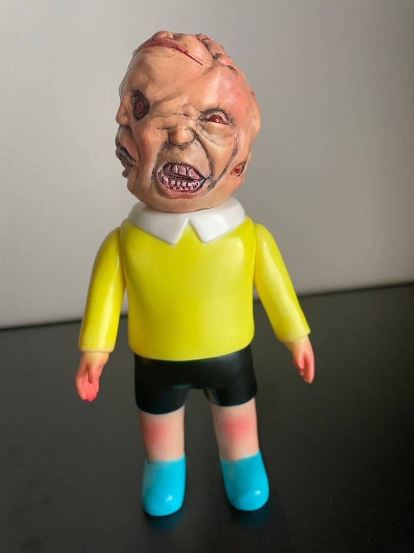 暗黒エンターテイメント 中野広道 ソフビ フィギュア 墓場の画廊