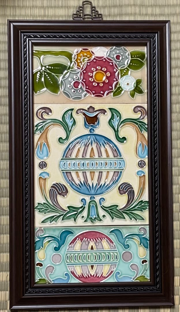 里帰り便・マジョリカタイル・100年前に海を渡ったアンティークタイル