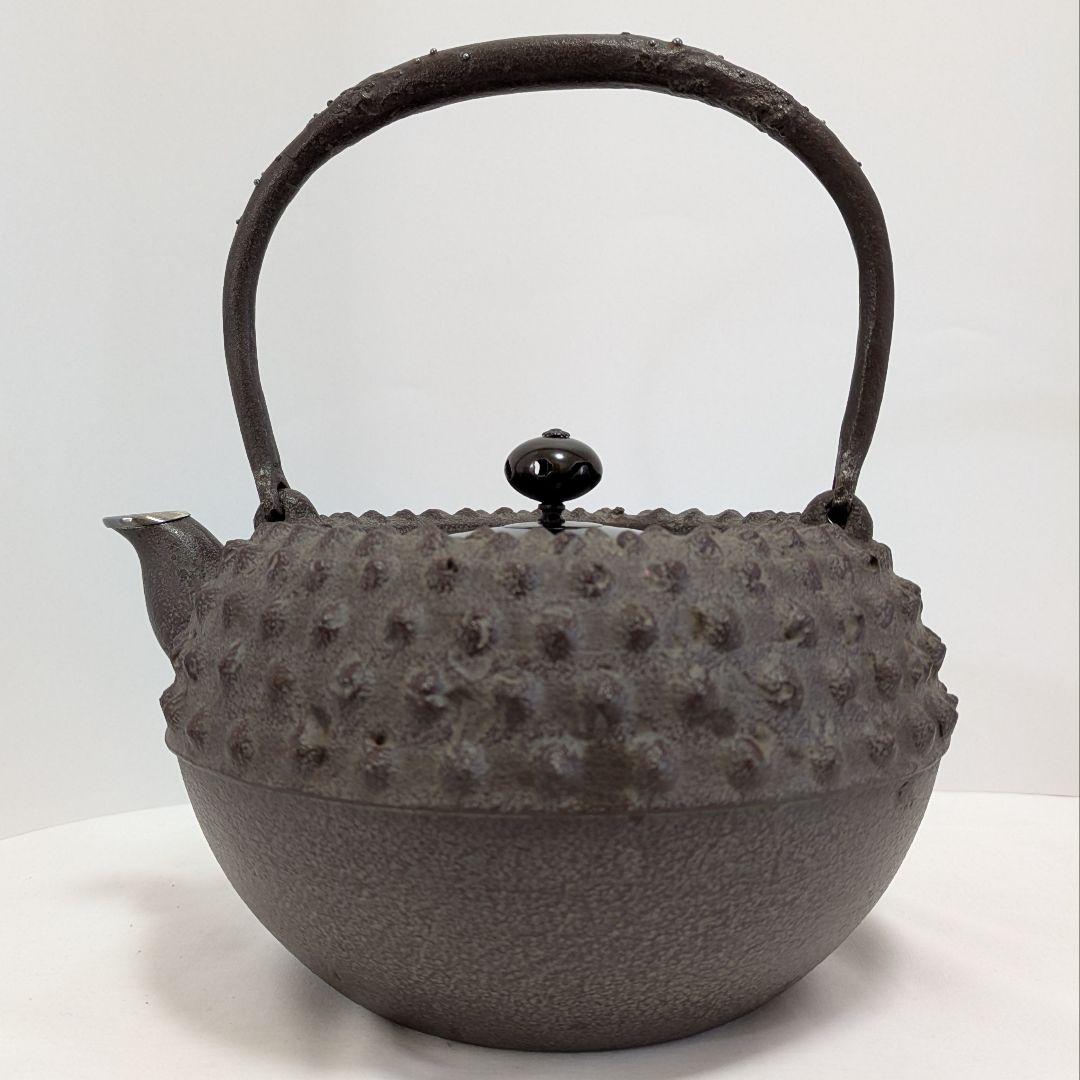 大霰あられ 鉄瓶 高橋敬典作 人間国宝 伝統工芸品 南部鉄器 飾り蓋