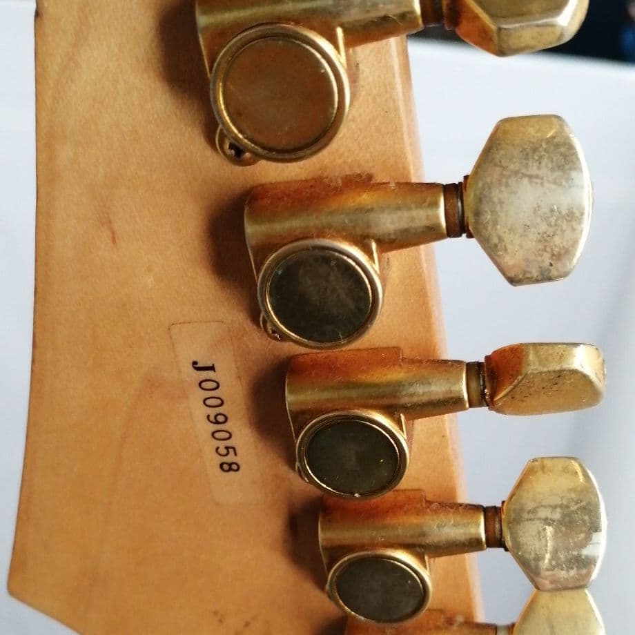 Yamaha RGS 103P ストラトタイプ トレモロアーム付 新品弦張替済