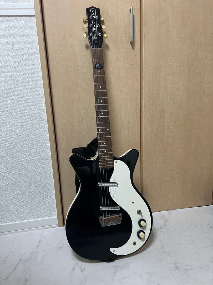 Danelectroダンエレクトロ エレキギター ブラック ストラップ・ケース