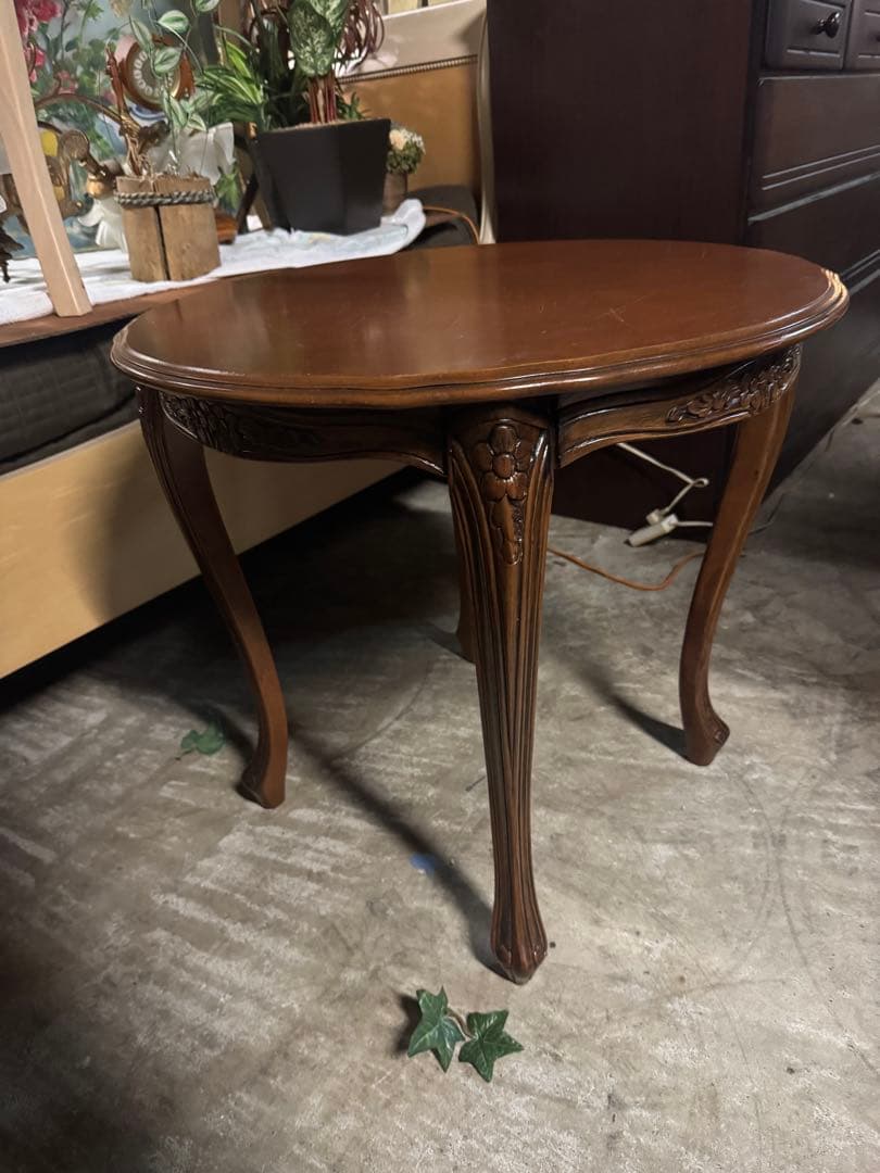 輸入家具　木製テーブル ブラウン ヴィンテージ ダークブラウン木製テーブル ヴィンテージ テーブル