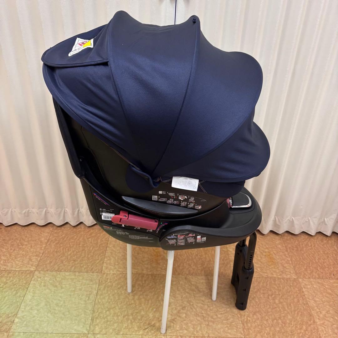 クリーニング済　☆極美品☆　新生児　エールべべ　クルット4S　グランス　ネイビー