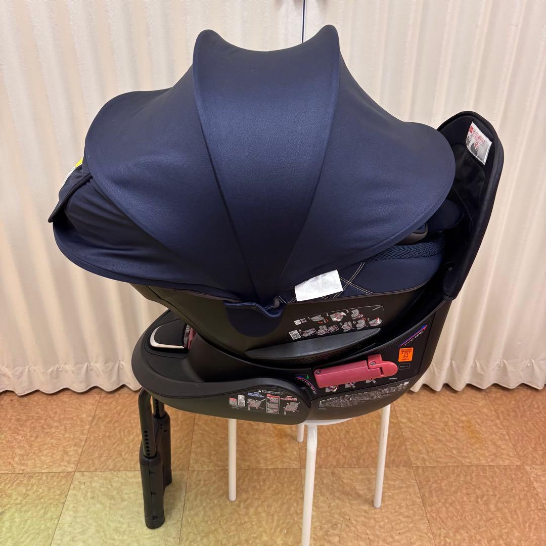 クリーニング済　☆極美品☆　新生児　エールべべ　クルット4S　グランス　ネイビー