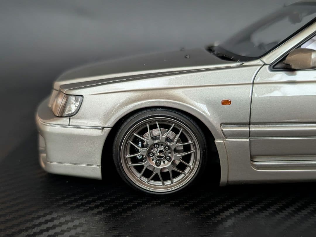 イグニッションモデル 1/18 NISSAN ステージア 260RS シルバー