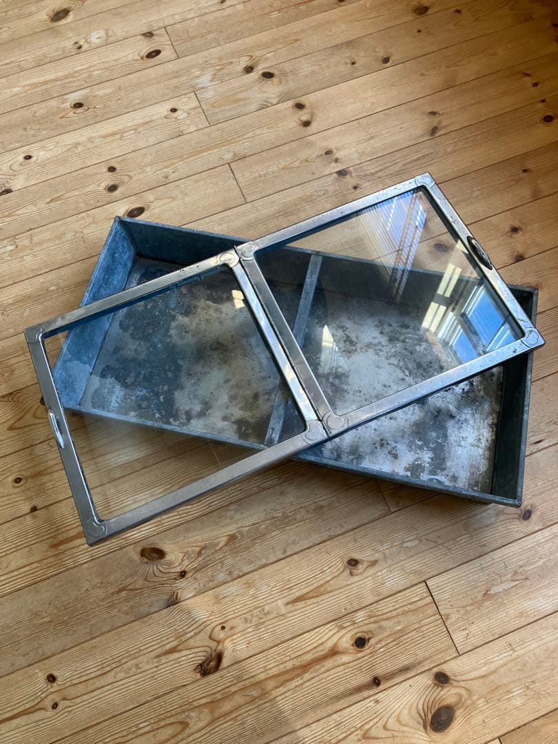 レトロ アンティーク ブリキケース ガラス(アクリル) 完全出し子