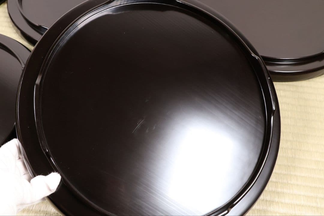 輪島塗 本堅地 黒塗 縁青漆 足付 丸膳 37.8cm 五客 木製【CM383