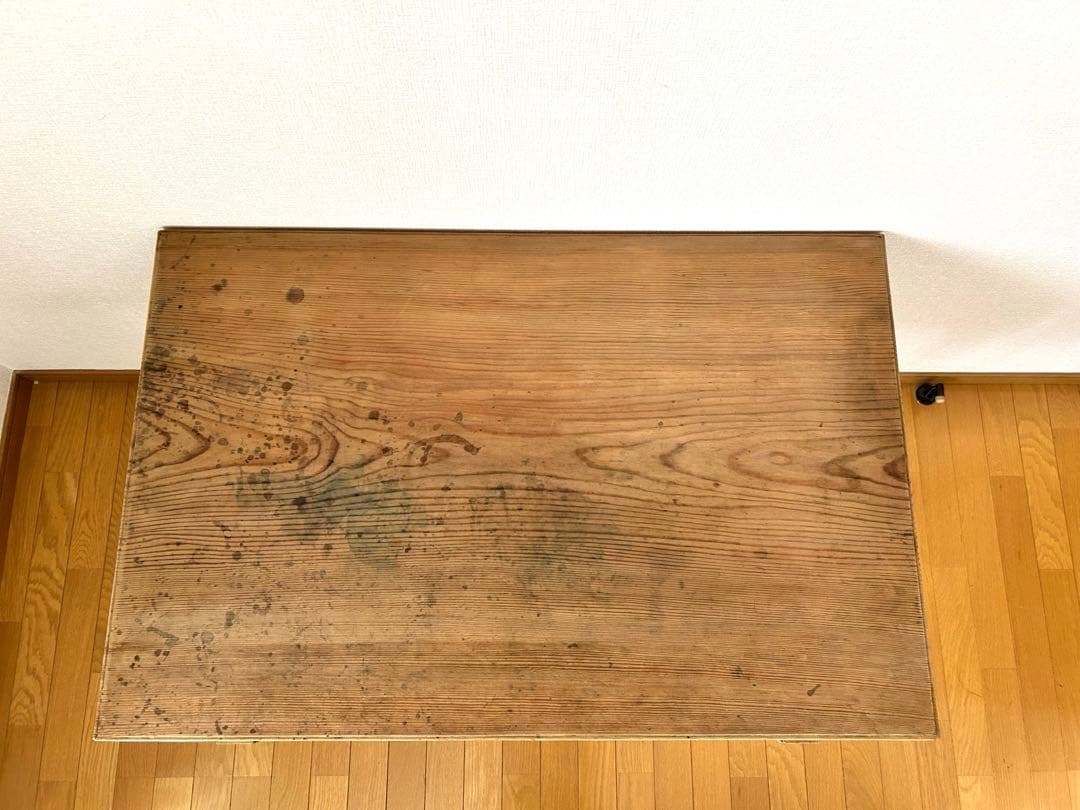 ろくろ脚　テーブル