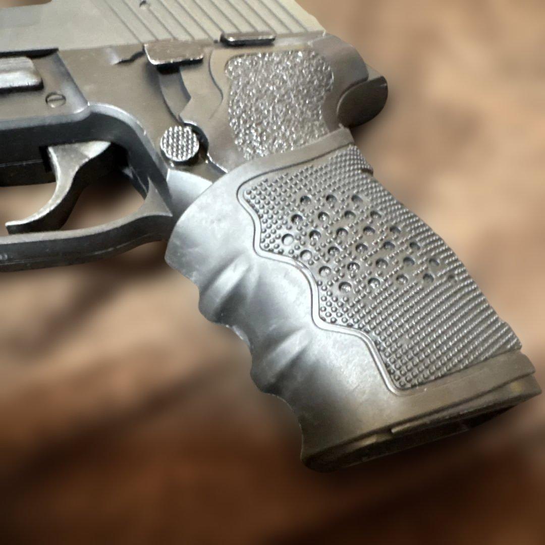 クリスマスセール！ 東京マルイ ガスブローバック シグ SIG P226 E2