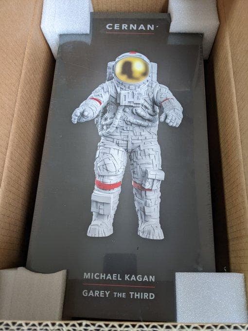 Michael Kagan CERNAN White - メルカリ