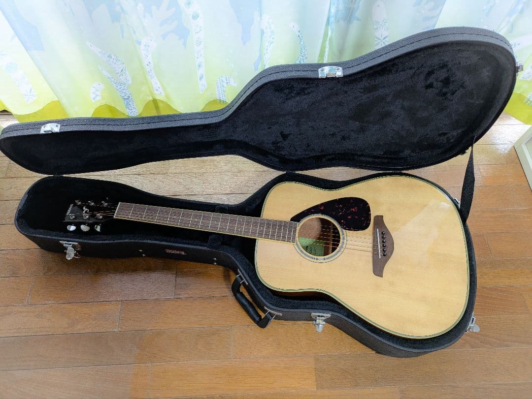 YAMAHAギターハードケース付き