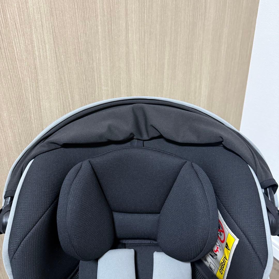 Combi コンビ　クルムーヴスマート Light ISOFIX JM