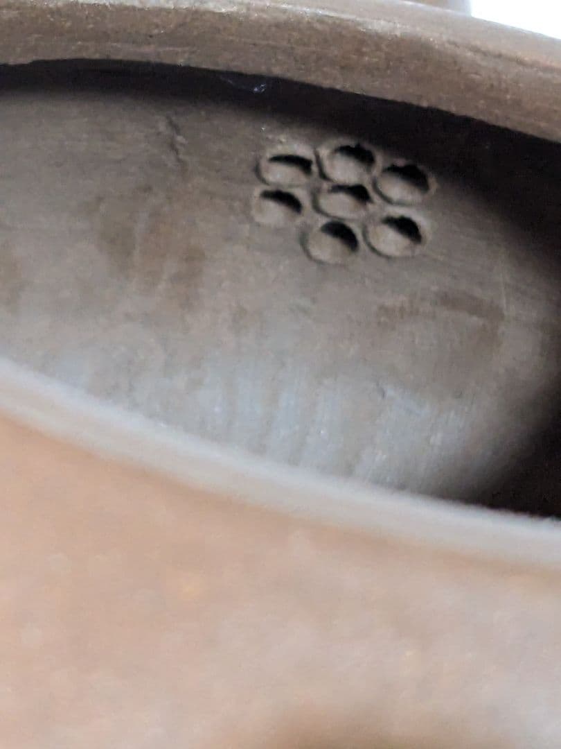 ♦中国？宜興窯 梨地 石瓢壺 漢詩 山水図 篦彫り茶壺 タタラ造り 骨董品