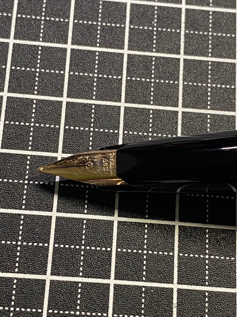 MONTBLANC 622 Junior 万年筆 字幅F程度