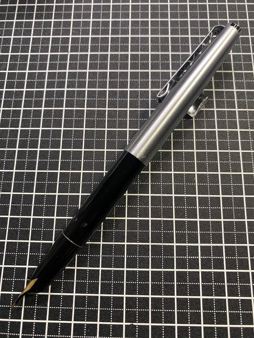 MONTBLANC 622 Junior 万年筆 字幅F程度