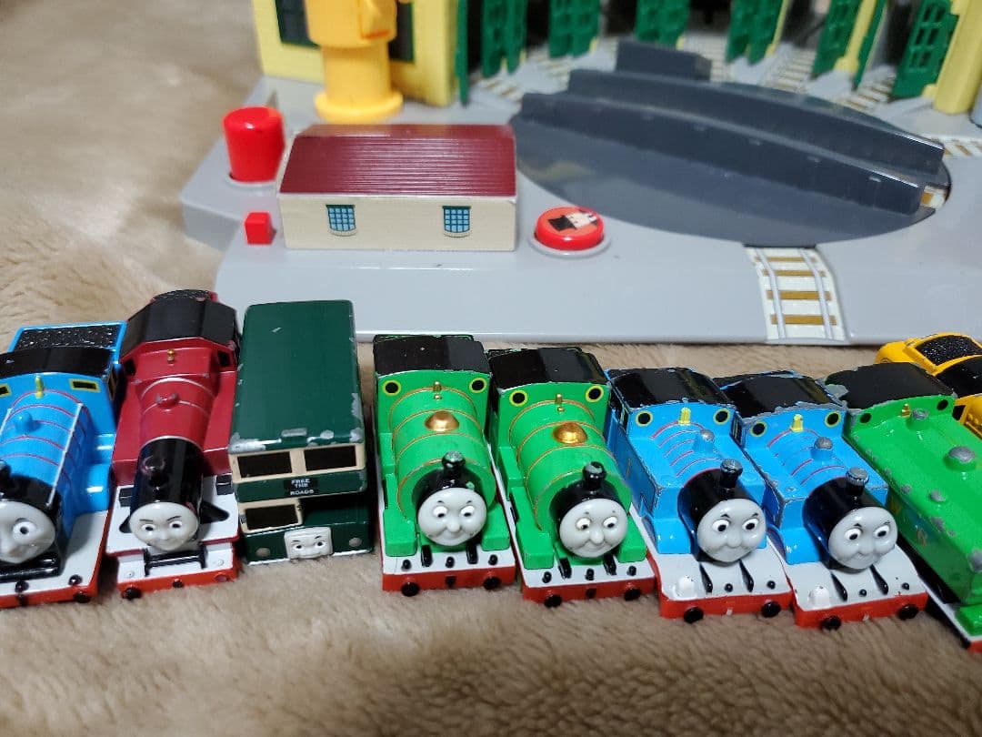 公式 トミカトーマス DXおしゃべり操車場 レア