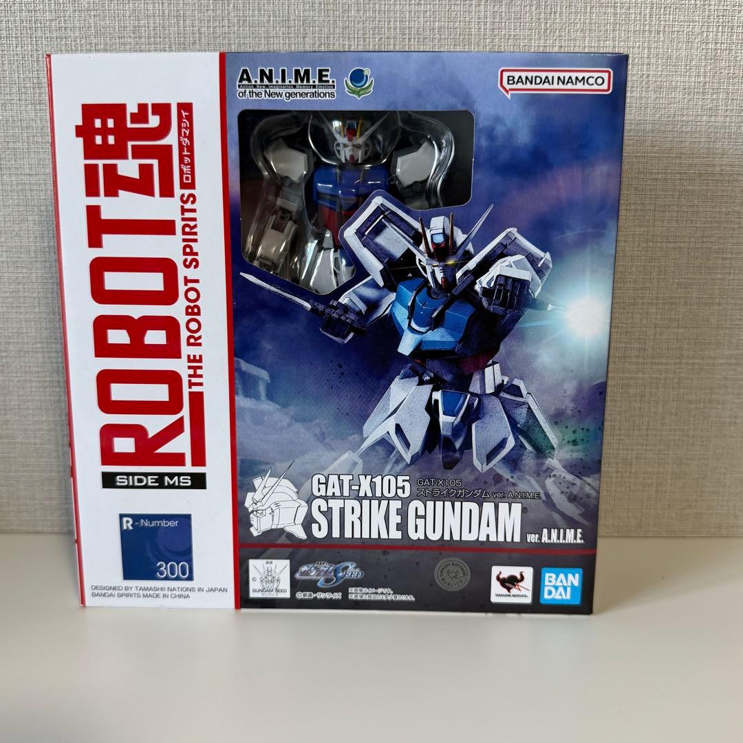 【新品】BANDAI ROBOT魂 GAT-X105 STRIKE GUNDAM