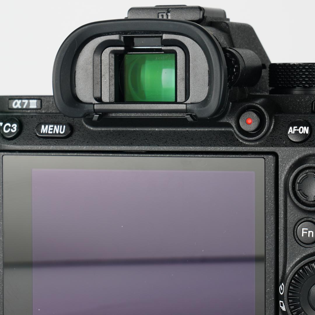 レンズ未使用】α7III 未使用級品！1,109回/20万 すぐ撮影可 995